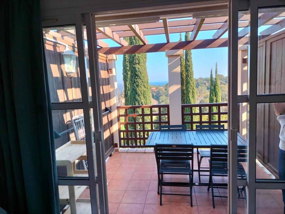 Studio 4P Vue Mer Calme Cap Esterel Сен-Рафаэль Экстерьер фото