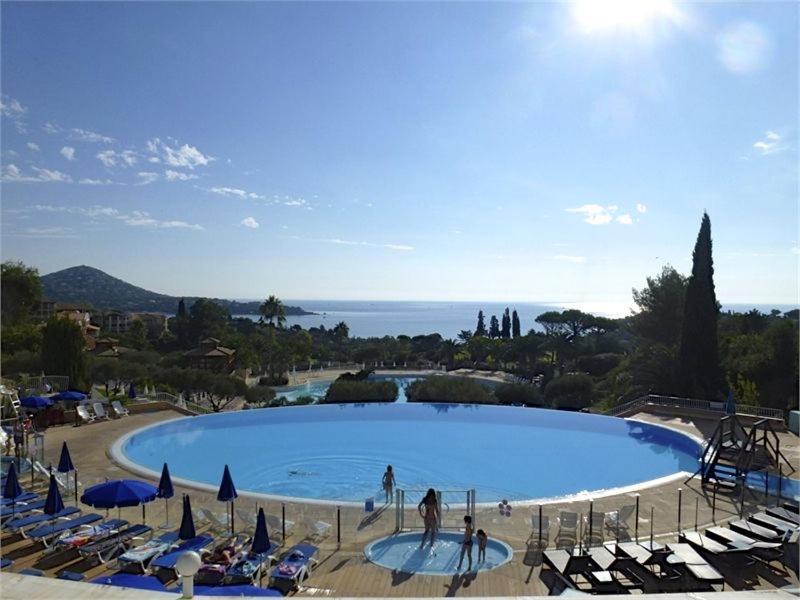Studio 4P Vue Mer Calme Cap Esterel Сен-Рафаэль Экстерьер фото